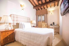Golden Tower Hotel & Spa