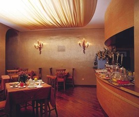 Hotel Aurora