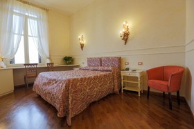 Hotel Aurora