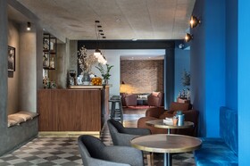 Diplomat Hotel