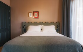 Diplomat Hotel