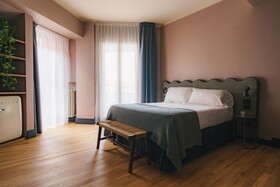 Diplomat Hotel