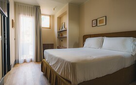 Diplomat Hotel