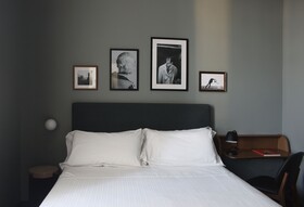 Diplomat Hotel
