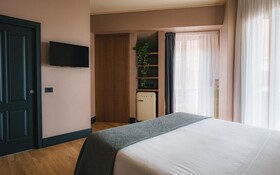 Diplomat Hotel