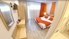 Hotel Luxor Florence