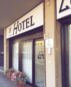 Hotel Luxor Florence