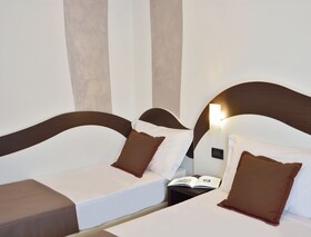 Hotel Luxor Florence