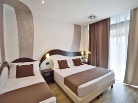 Hotel Luxor Florence