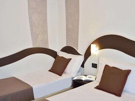 Hotel Luxor Florence