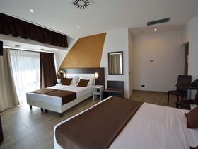 Hotel Luxor Florence