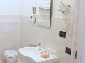 Hotel Luxor Florence