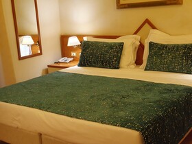 Hotel Maxim Axial