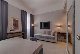 Hotel Maxim Axial
