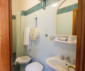 Hotel Maxim Axial