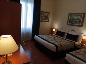 Hotel Maxim Axial