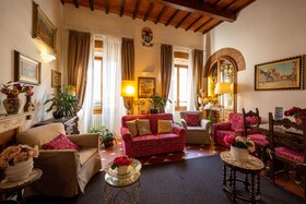 Hotel Maxim Axial