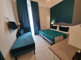 Hotel Maxim Axial