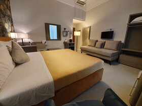 Hotel Maxim Axial