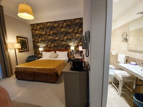 Hotel Maxim Axial