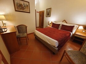 Hotel Maxim Axial