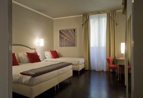 Hotel Rosso 23