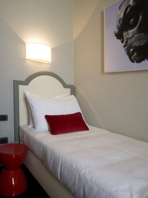 Hotel Rosso 23