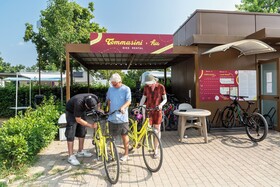 hu Firenze camping in town