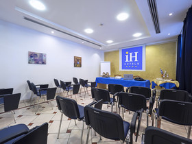 iH Hotels Firenze Business