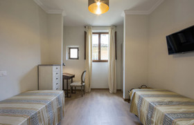 Iris Apartments