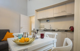 Iris Apartments