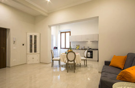 Iris Apartments