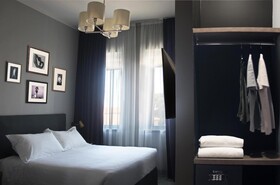 Joy Hotel