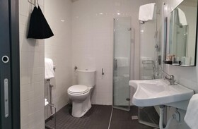 Joy Hotel