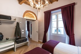 Kairos by Florence Art Apartments