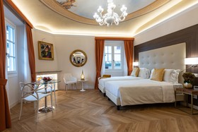 Kairos by Florence Art Apartments