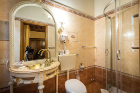 Katti House Bed & Breakfast