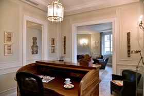 La Croce D'oro Apartments