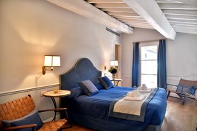 La Croce D'oro Apartments