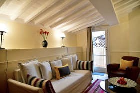 La Croce D'oro Apartments