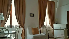 Lucretia House