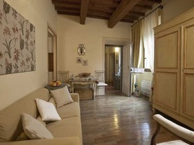 MsnSuites Palazzo Uguccioni