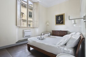 Pauline Suites