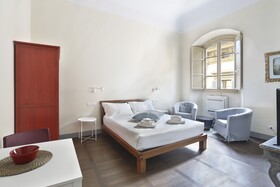Pauline Suites