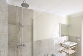 Pauline Suites