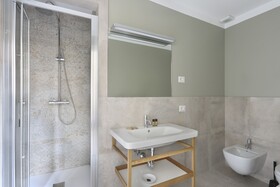 Pauline Suites