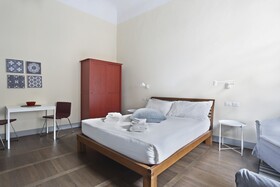 Pauline Suites