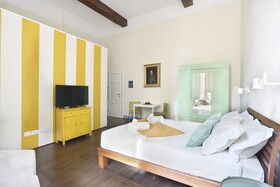 Pauline Suites