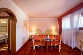Hotel Pierre
