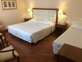 Hotel Pierre